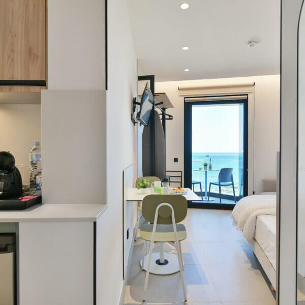 Estudio con Balcón, Vista Mar y Cocina Equipada · Imagen 3