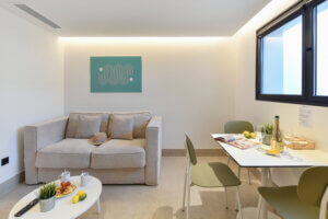 Apartamento Tipo Ático con Acceso Directo a Rooftop - 4