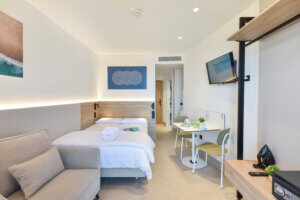 Estudio con Balcón, Vista Mar y Cocina Equipada - 6