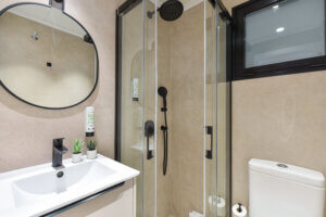 Estudio con Balcón, Vista Mar y Cocina Equipada - 8