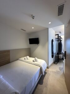 Estudio Estándar con Vista Mar y Ventanal - 2