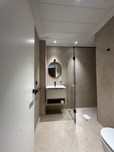 Estudio Estándar con Vista Mar y Ventanal - 9